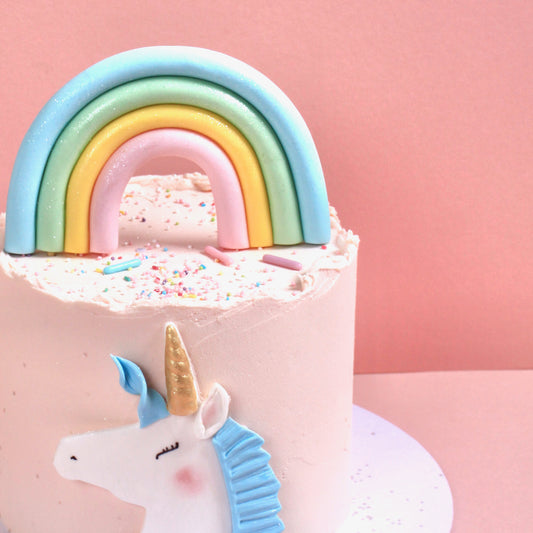 RAINBOW UNICORN CAKE